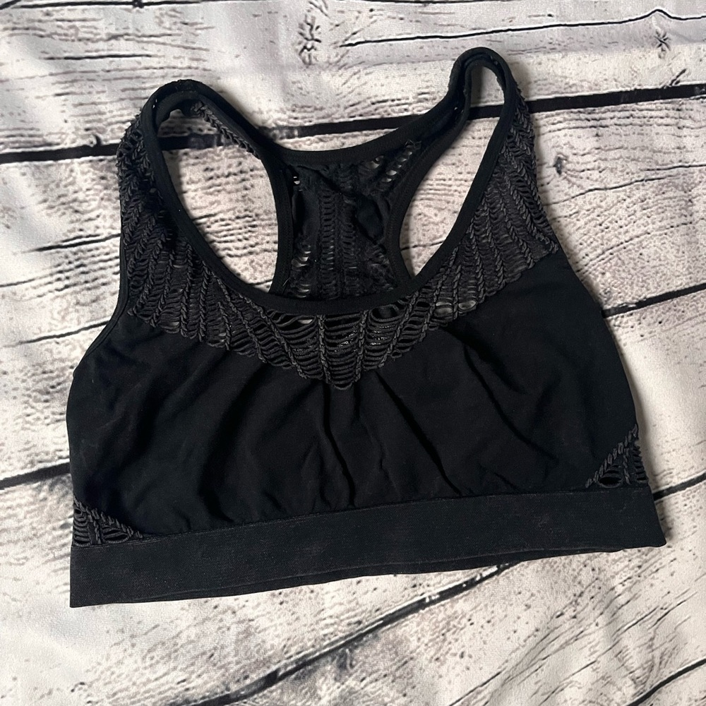 Black Detailed Cut Out Sport Bra Size M